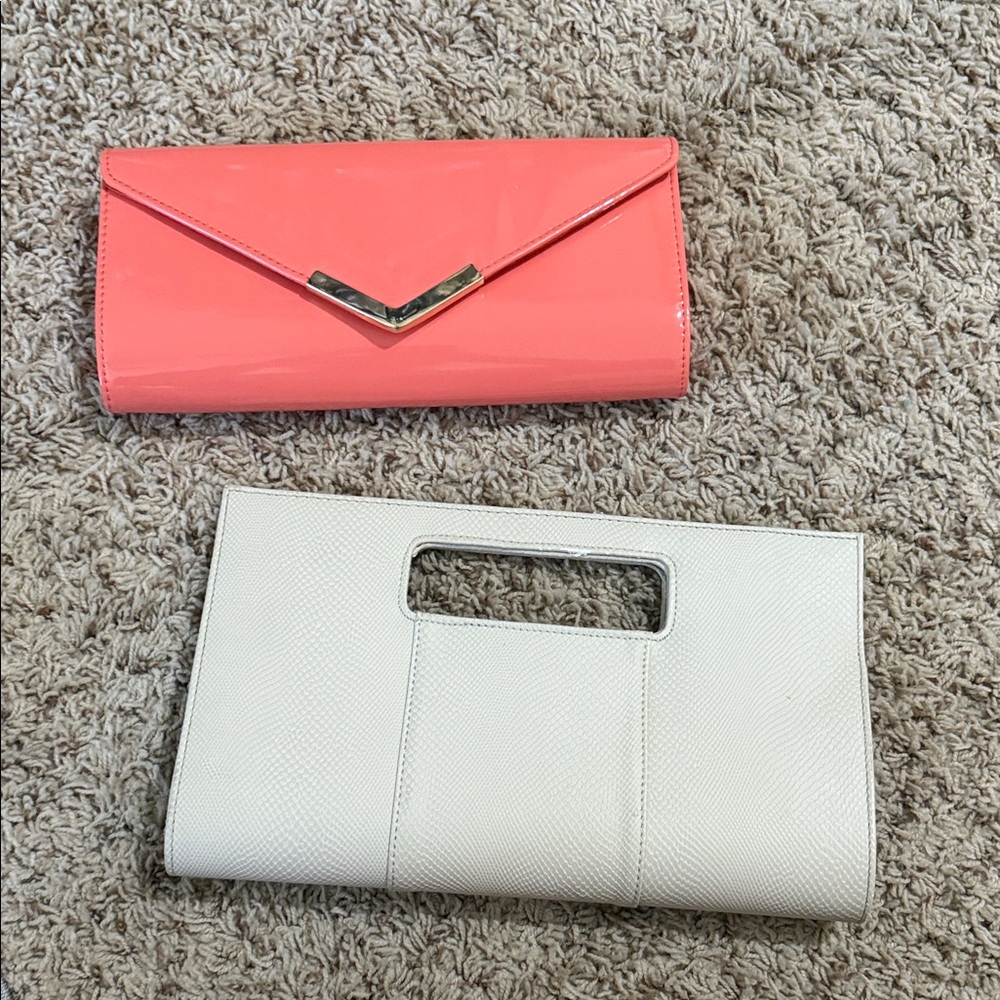 Chic Pink and White Clutch Set